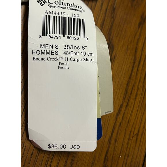 Columbia Cargo Shorts - Picture 9 of 10